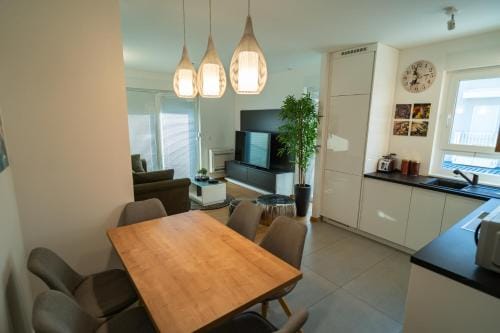 Apartment Wing 77 by Belmont Realty Hotel in Zadar