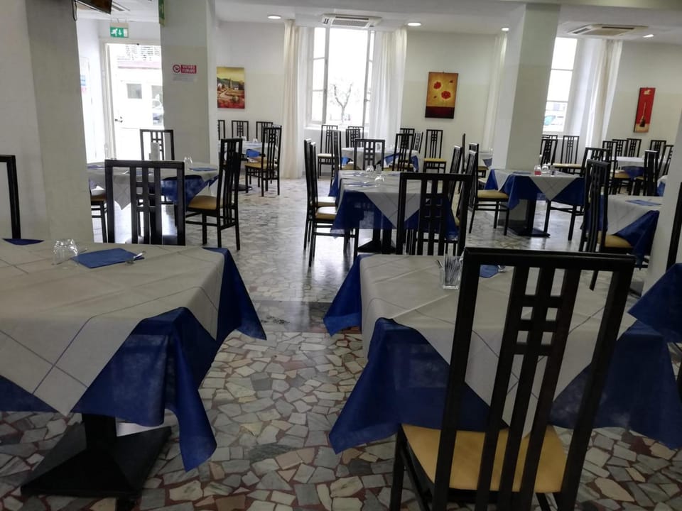 Sacro Cuore Hotel Hotel in Province of Massa and Carrara