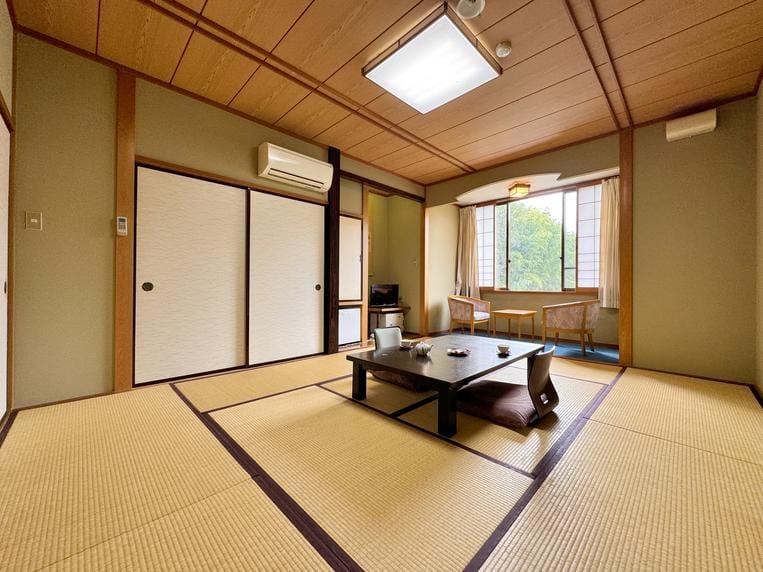 Yumoto Kumegawa Onsen Hotel in Nagano Prefecture
