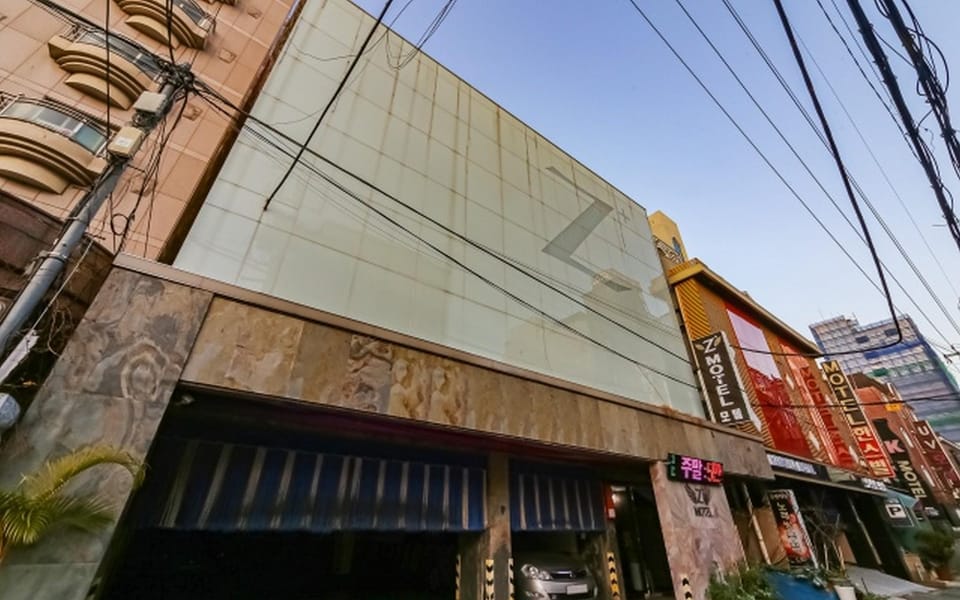 Busan Daeyeondong Z Motel in Busan