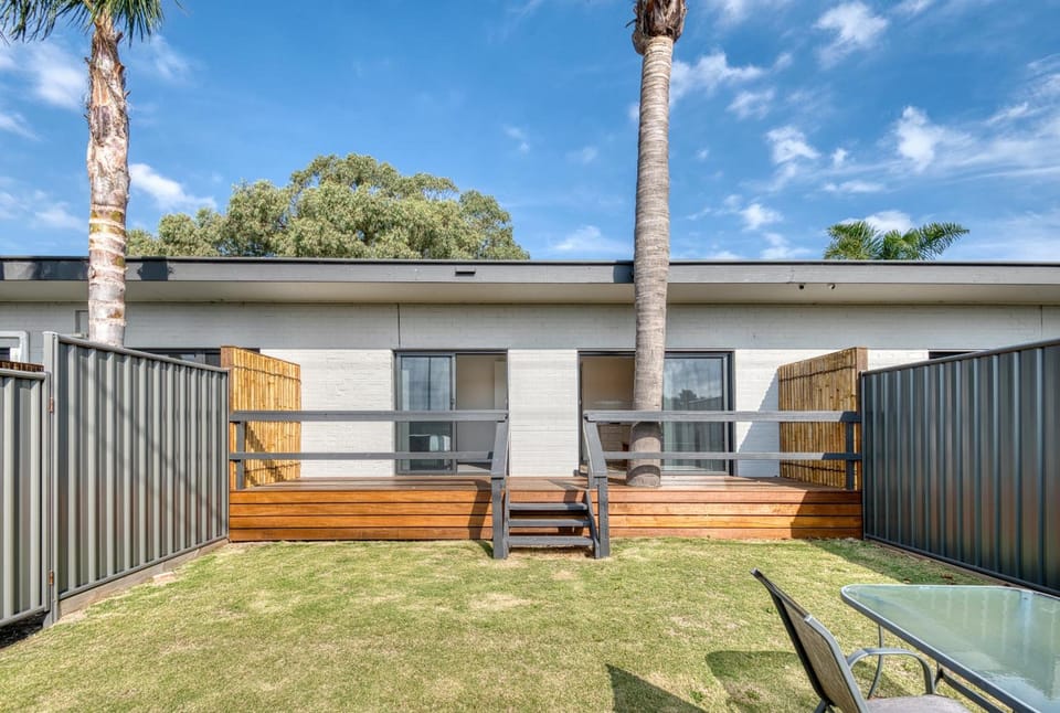 Inverloch Motel Hotel in Inverloch