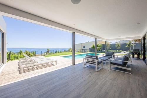 8 Fiskaal Villa Hotel in Camps Bay