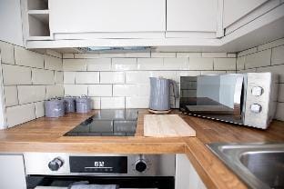 The Anchorage Apartments - No  3 Hotel in Llandudno