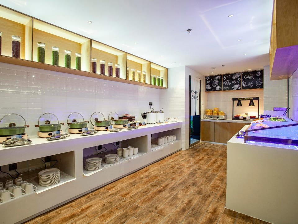 Echarm Hotel Nanjing Longjiang New City Plaza Hotel in Nanjing
