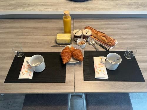Etape lembronnaise Hotel in Auvergne-Rhône-Alpes