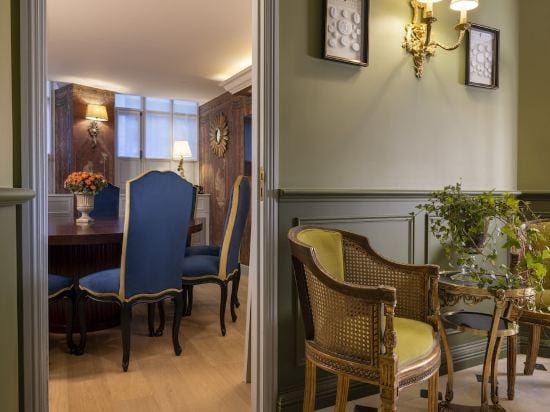 Maison Cardinal Furstemberg Hotel in Paris