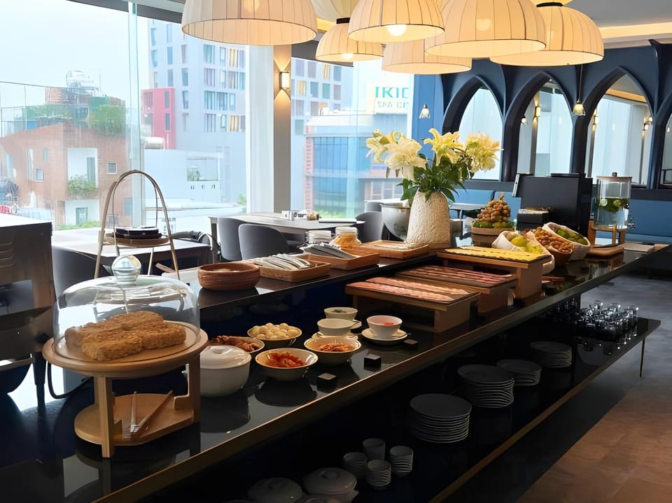 M Village Hotel Đà Nẵng Centre, a brand of Modern Village Lifestyle Hotel in Da Nang