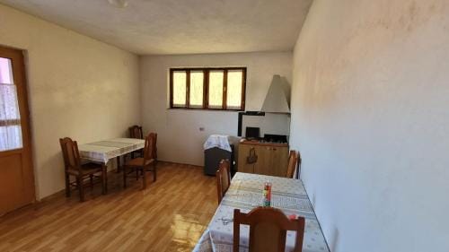 Nazmir's Guesthouse Shkoder Hotel in Montenegro