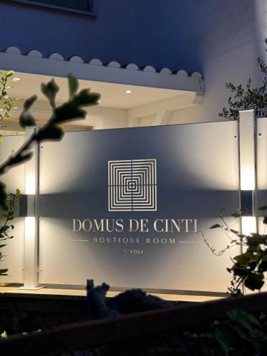 Domus De Cinti Boutique Rooms Hotel in Tivoli