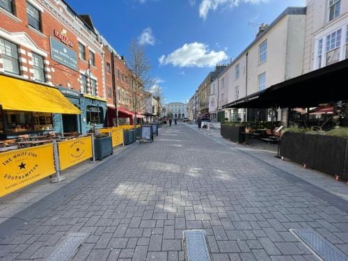 John Street Stays Hotel in Southampton