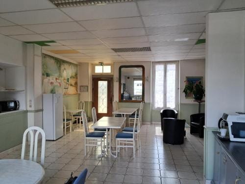 hotel de la gare Hotel in Île-de-France