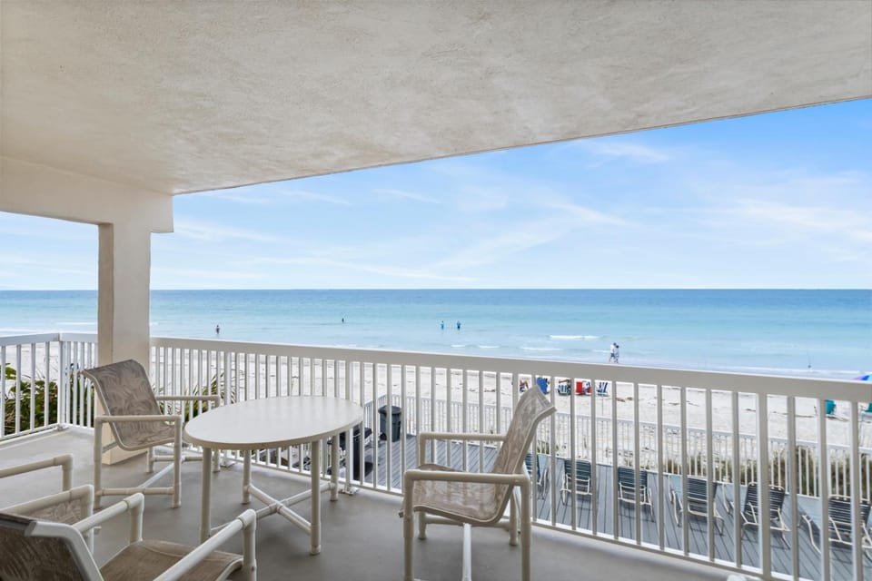 Fifty Gulfside Condominiums Apartment hotel in Indian Rocks Beach