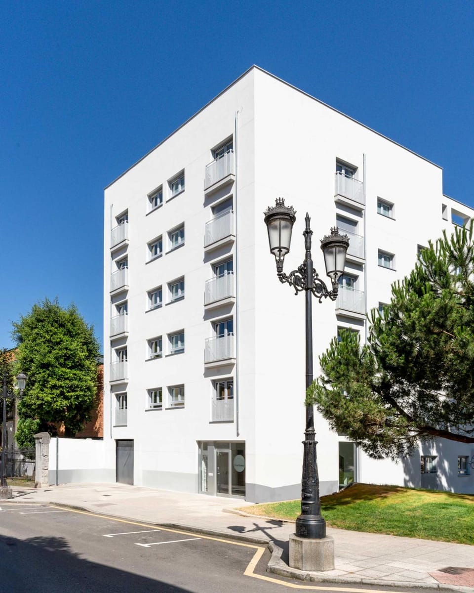 Limehome Oviedo Calle Postigo Bajo Apartment hotel in Oviedo