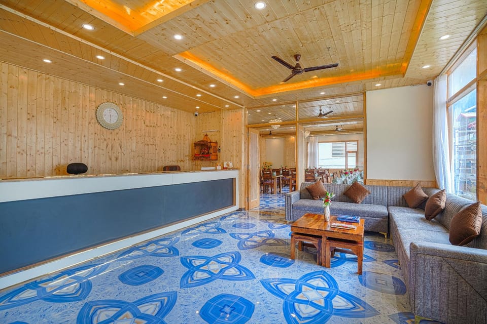 Hotel Divine Paradise Manali Hotel in Manali