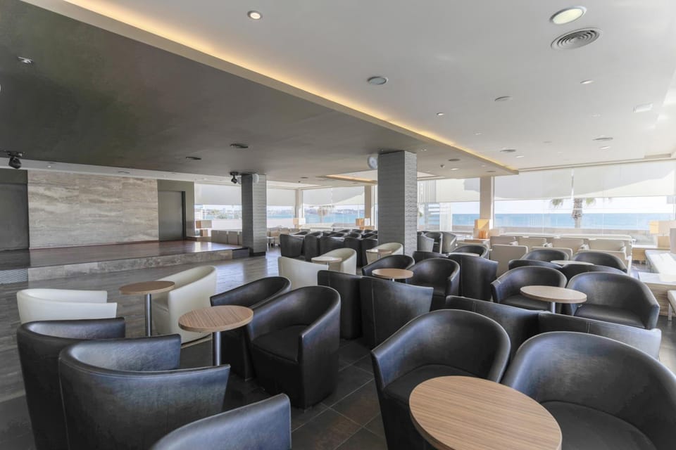 Bar/lounge