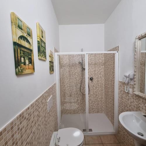 La piccola fabbrica dell'oro Hotel in Asti