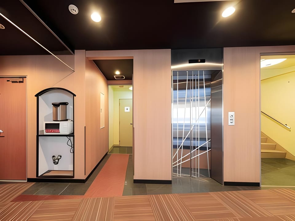 11Capsules -E JOY INN East Nipoori Branch Capsule hotel in Chiba Prefecture