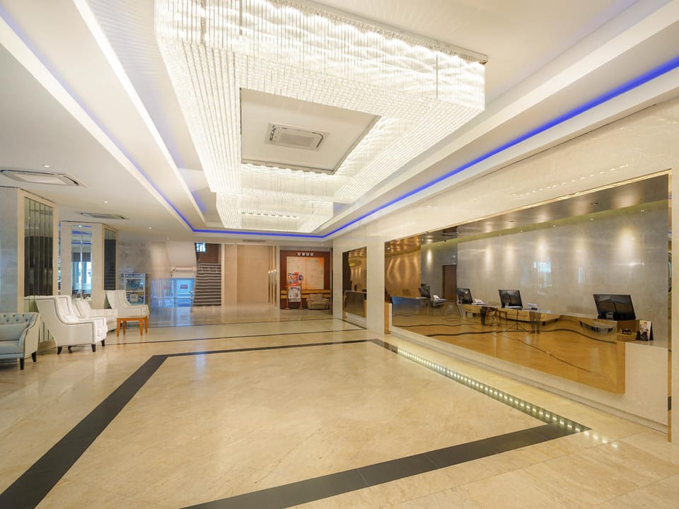 Avana Bangkok Hotel & Convention Centre Hotel in Bangkok