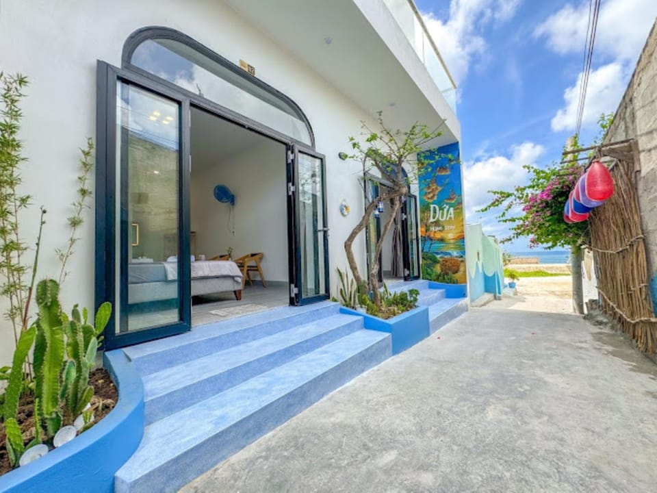 Dứa Homestay Hotel in Bình Thuận Province