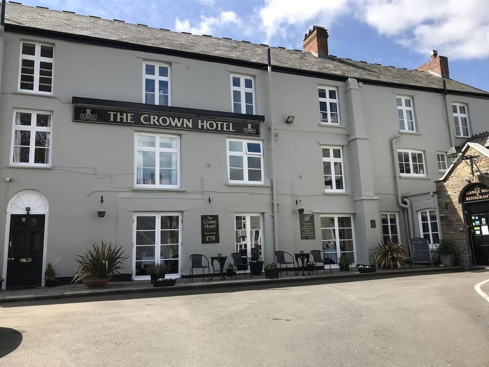 The Crown Hotel Hotel in Saint Vincent