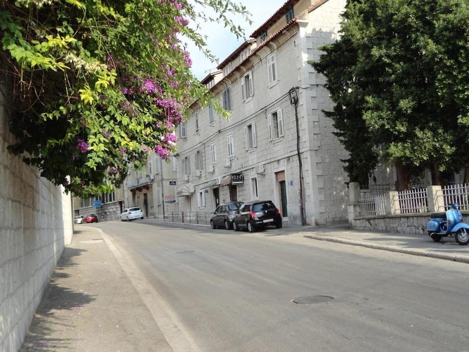 Emily Rooms Hotel in Split