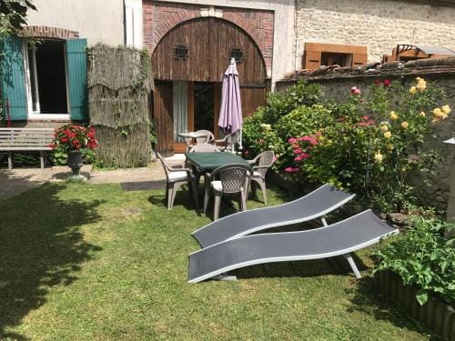 Residence La Beauceronne Hotel in Île-de-France