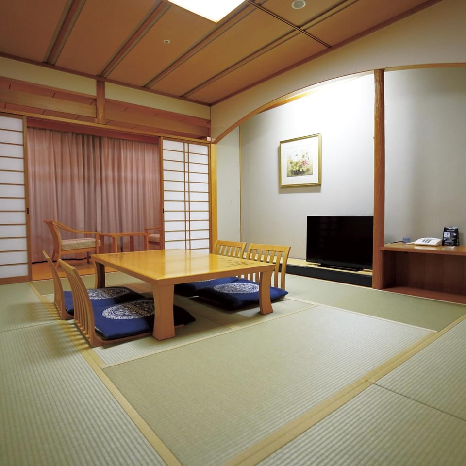 The Gran Resort Oumimaiko Hotel in Shiga, Japan