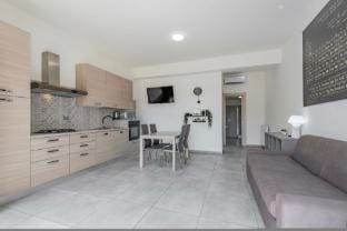 Mungo in Fiumicino with 1 bedrooms and 1 bathrooms Hotel in Lazio
