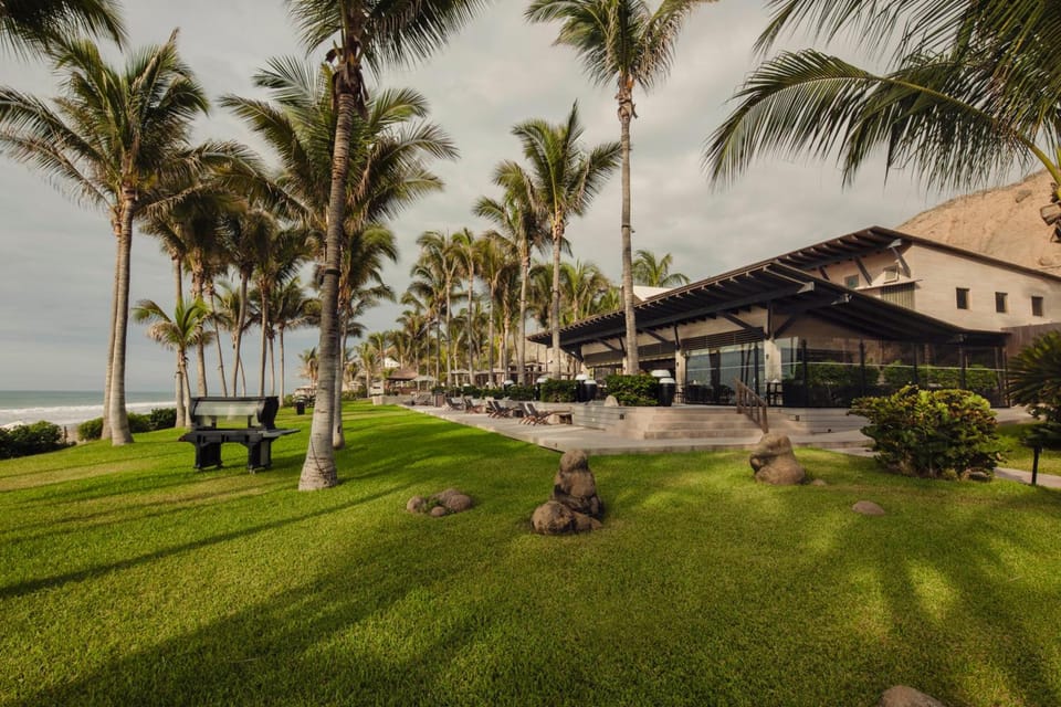 Arennas Mancora Hotel in Department of Piura