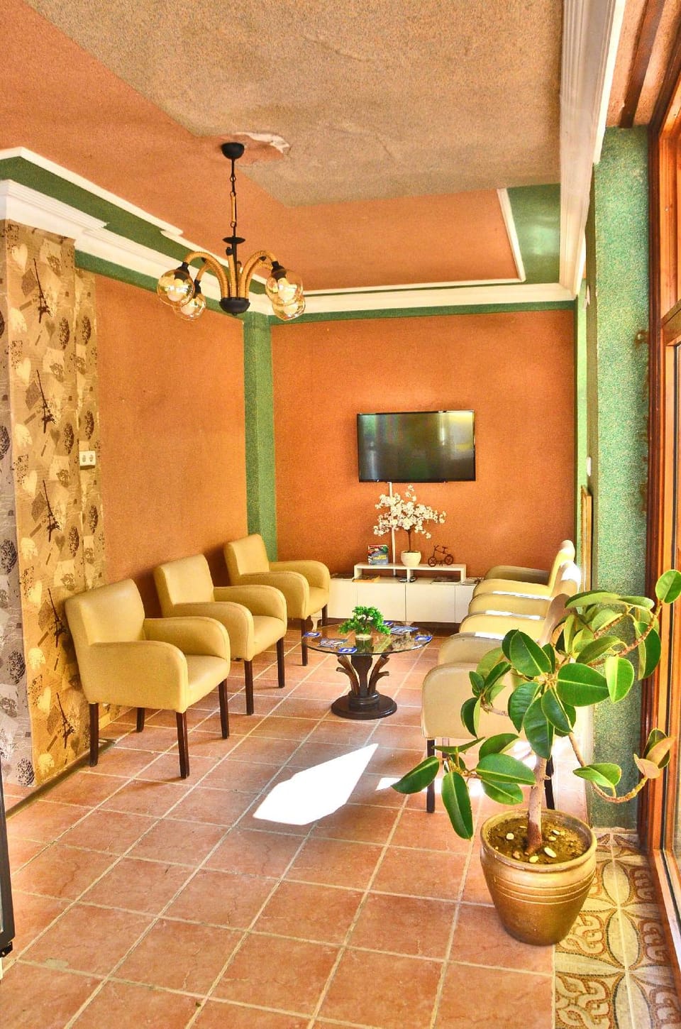 Hikmethan Otel Hotel in Kusadasi
