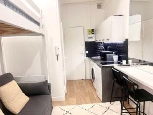 Studio Annah Hotel in Paris