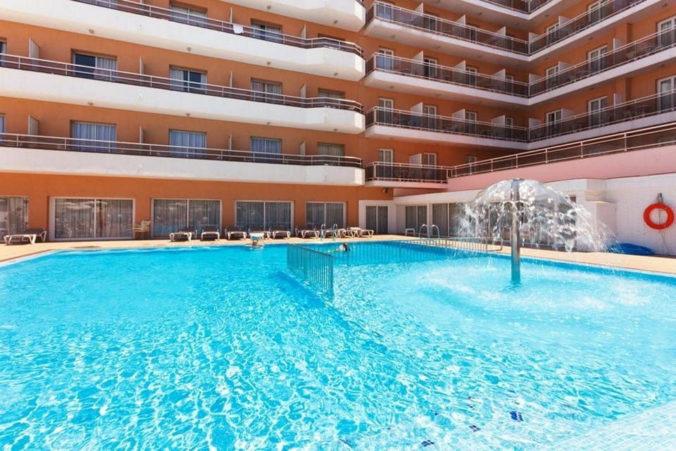 Hotel Sorra Daurada Splash Hotel in Maresme