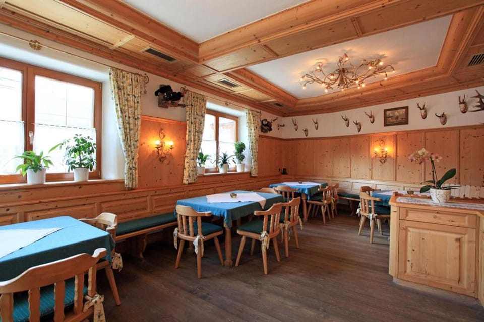 Cafe Pension Heim Hotel in Salzburgerland