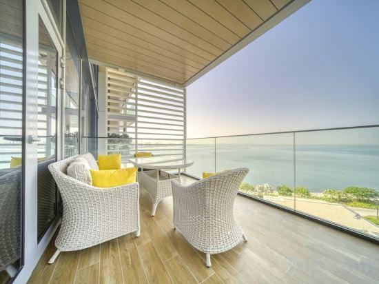 Lagom Vacation Home 2 Bedroom Apartment Blue Waters Hotel in Dubai