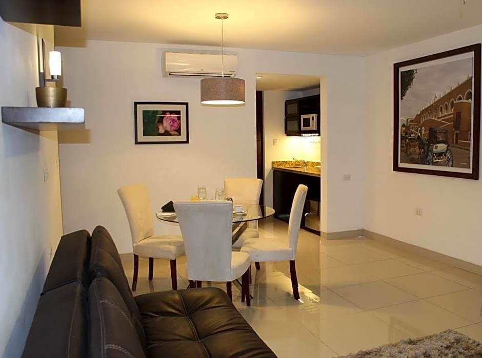 Mesón de la Luna Hotel & Spa Hotel in Merida