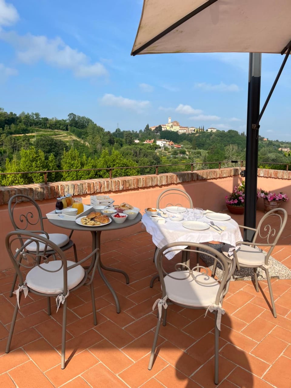 Agriturismo Due Comuni Hotel in Tuscany
