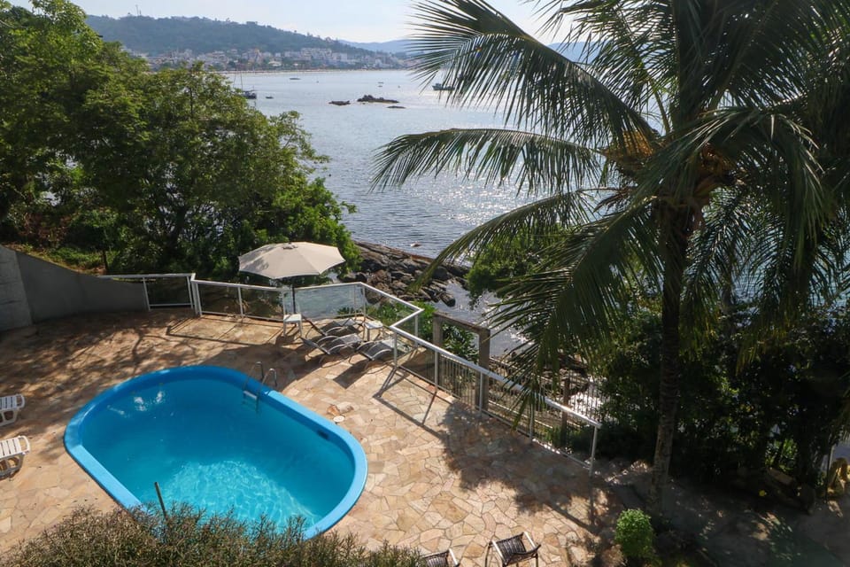 Pousada Praia da Lagoinha Inn in Bombinhas