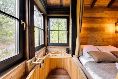 Les cabanes des Dolimarts Hotel in Wallonia, Belgium