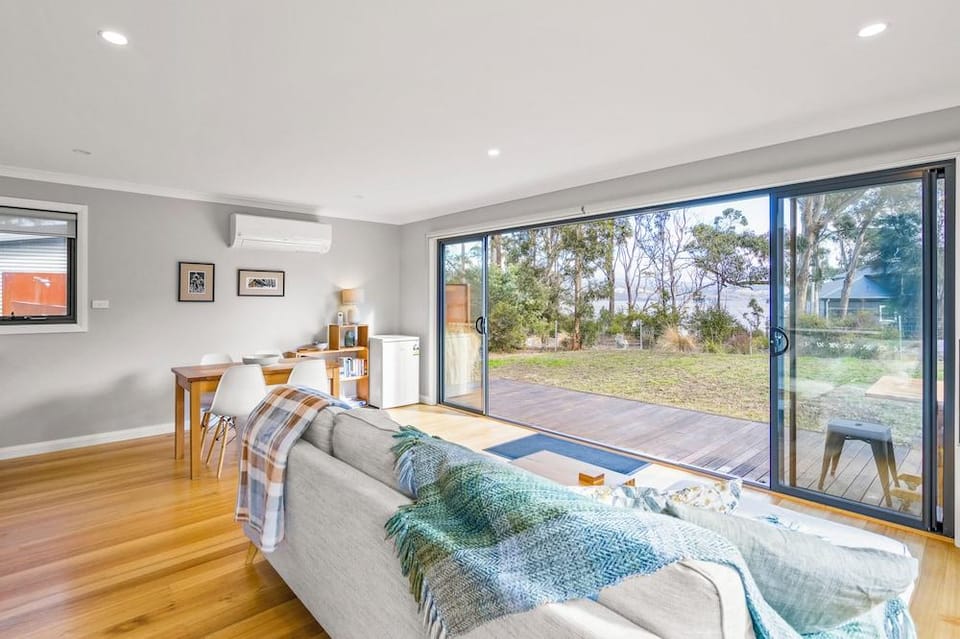 Herlihys on Huon - Cabin 1 Hotel in Tasmania