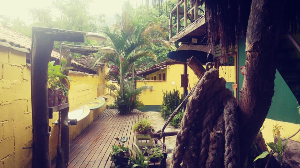 Bela Casa Quartos e Hostel Ilha Grande Hostel in Angra dos Reis