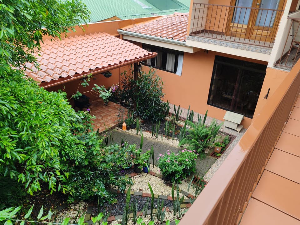 Mi Casa Su Casa Hotel in Monteverde