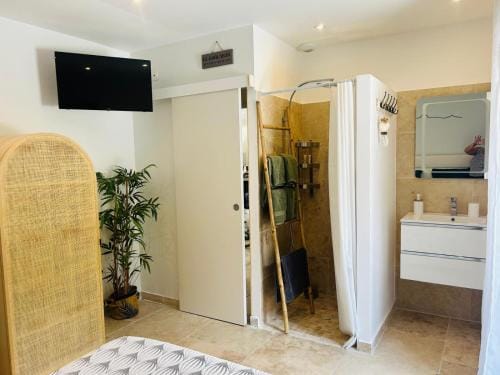 La Chambre de Mijeane Hotel in Gémenos