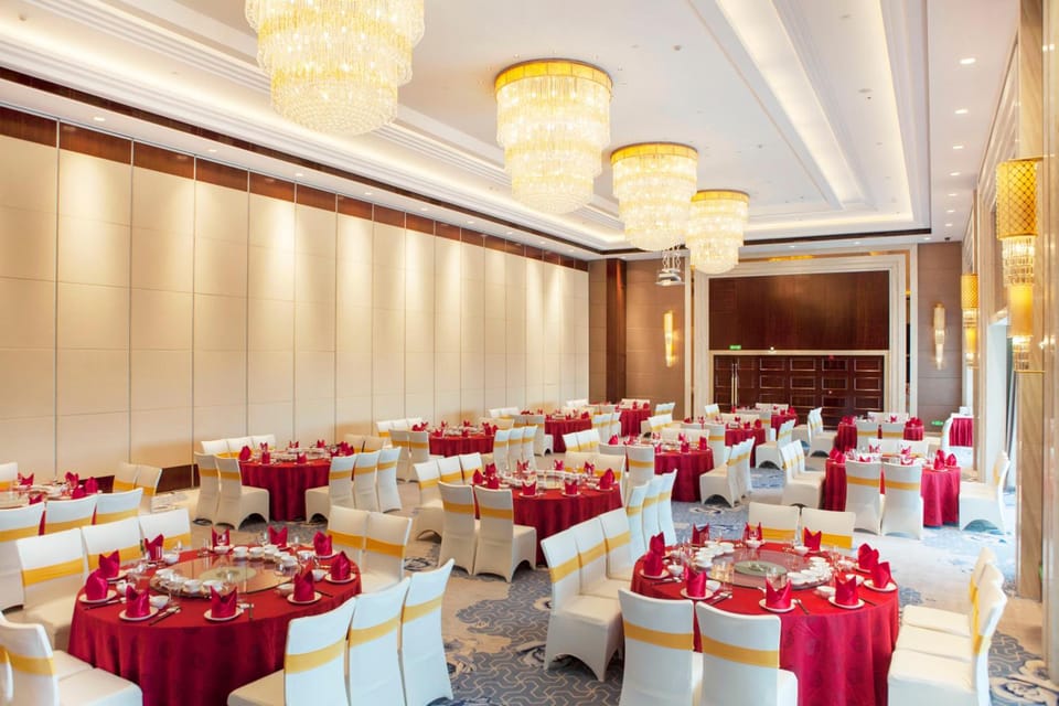 Glory Charm Hotel Hotel in China
