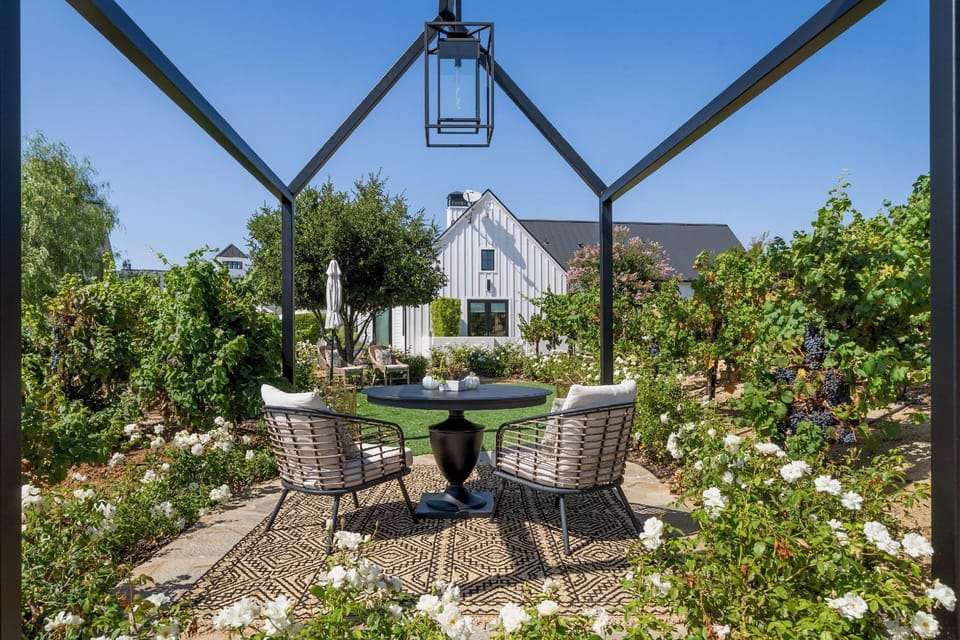 The New Inn Hotel in Temecula