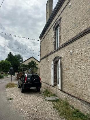 Studio 12 au Calme avec Wifi et Parking Troyes Hotel in Troyes