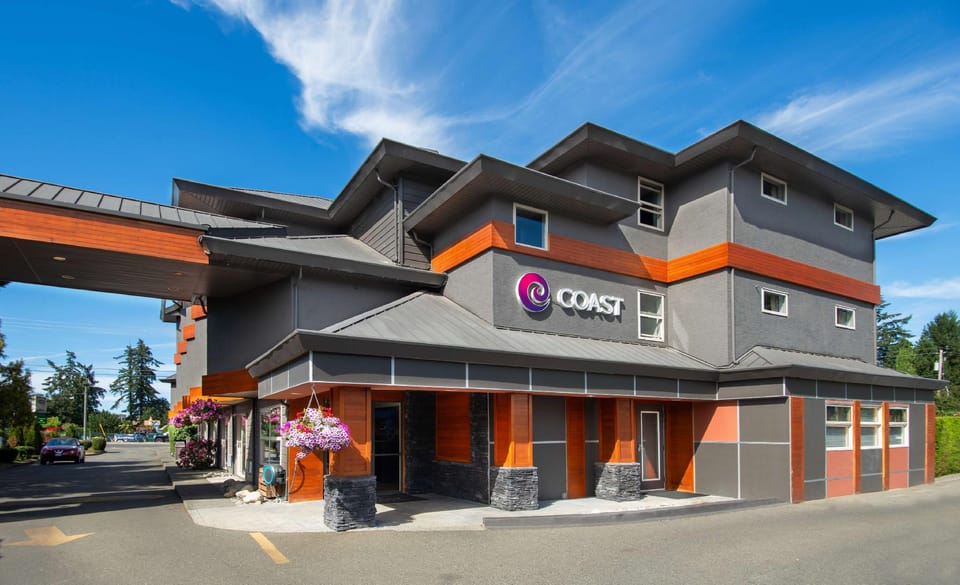 Coast Parksville Hotel Hotel in Parksville