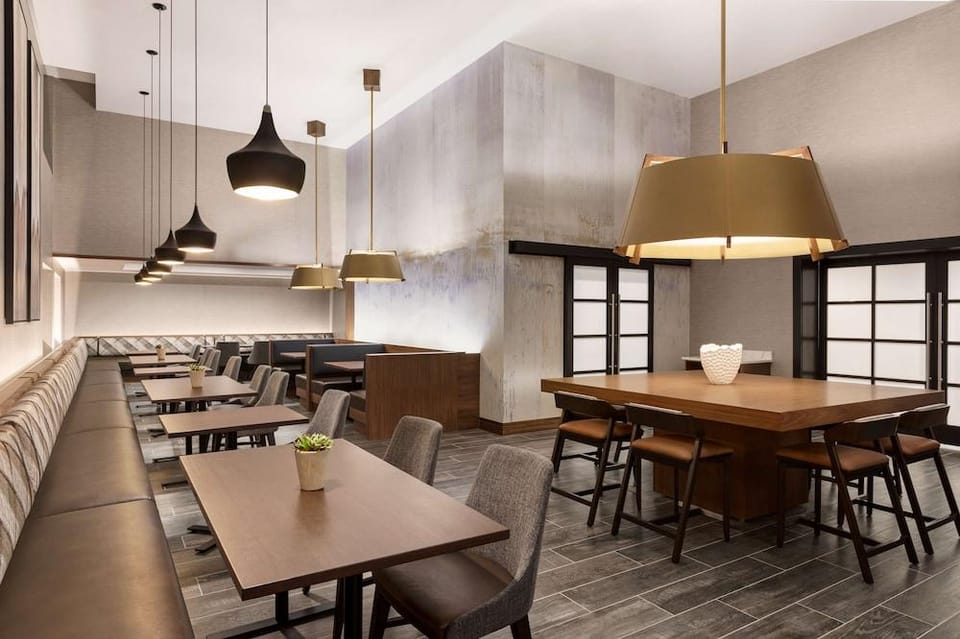 DoubleTree by Hilton Columbus Dublin Hotel in Dublin
