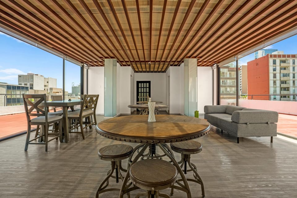 Armonik Suites By Casanevo Hotel in Mexico City