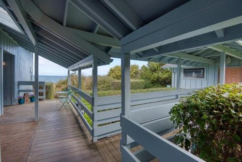 #StayinMyDistrict Cape Arago Studio Suite Inn in Oregon