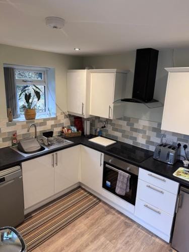 Millstone Stables Cottage Hotel in High Peak District